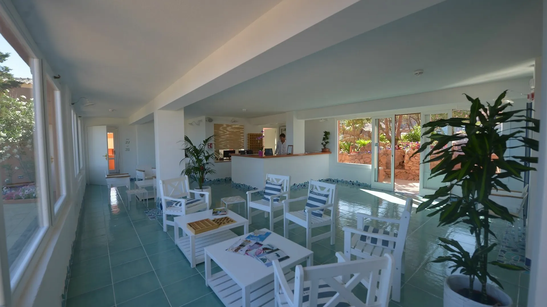 Hotel Costa Paradiso 4*,