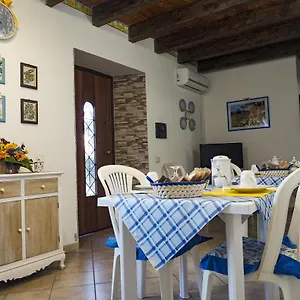 La Vecchia Montagna Bed and breakfast