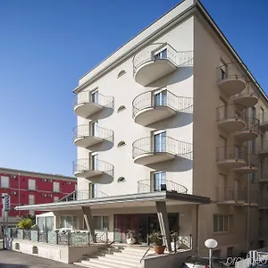 Hotel Jana ***