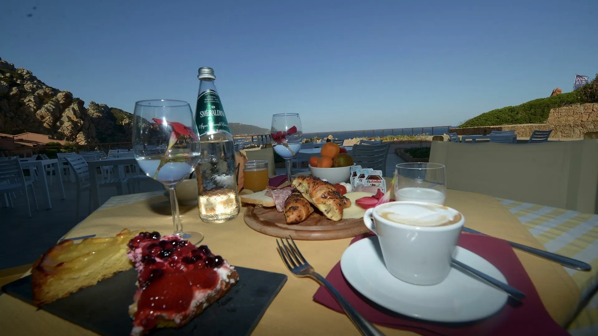 Hotel Costa Paradiso 4*,